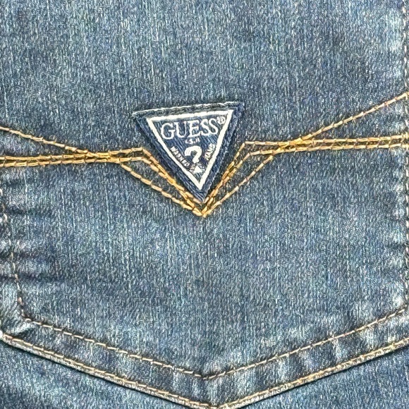 NWT Guess Jean shorts. Size 14 - Picture 4 of 4
